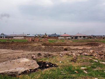 Stands & Residential Land
