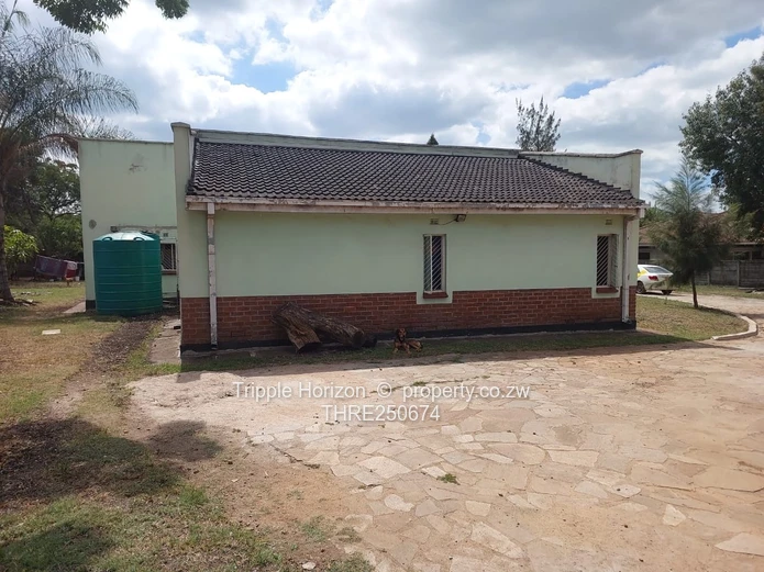 Spacious 5-Bed Marlborough Home on 2222 sqm 