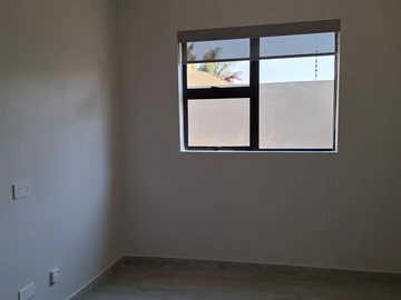 3 Bedroom Garden Flat