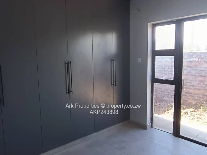 House to Rent – Arlington Estate