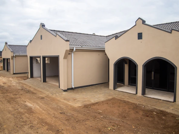 2 Unit Townhouse Complex