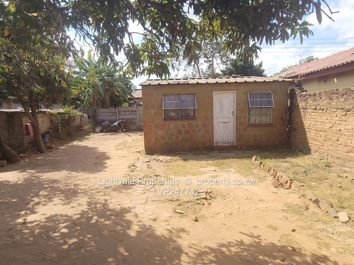 Glen View 1 Core house  (Sole Mandate)