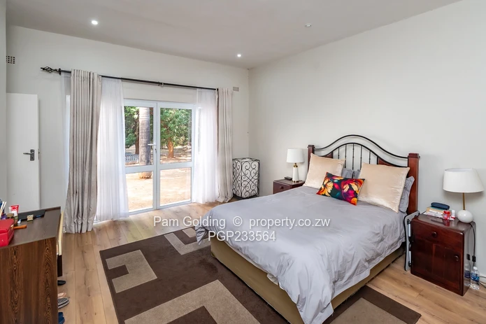 Beautiful Home On The Prestigious Coombe Rd.