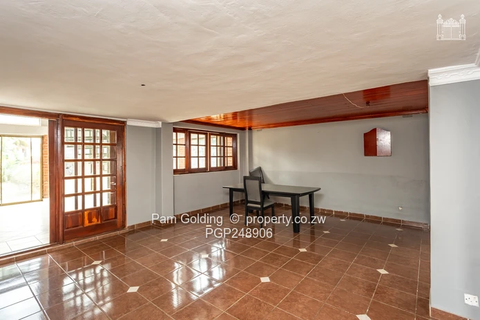 Spacious Double Storey Family Home!