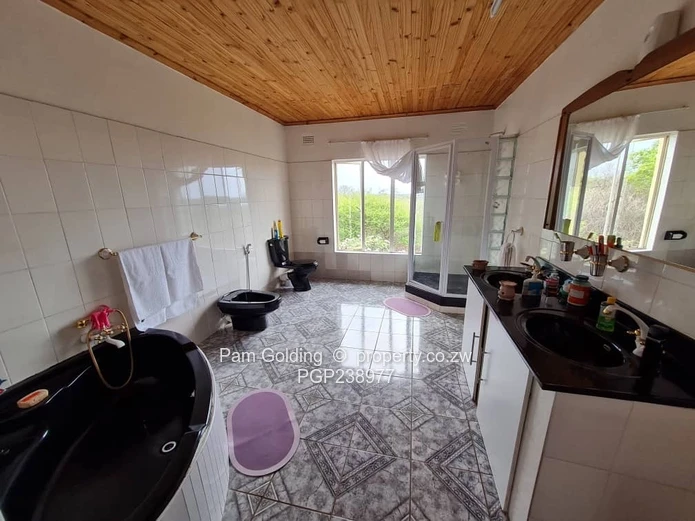 Unique Portugese Style Home - Burnside