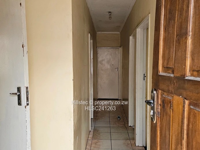 House for sale (Sole Mandate)