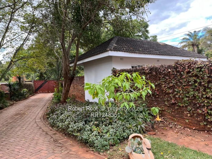 2 bed cottage in Highlands