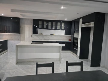 3 Bedroom Garden Flat