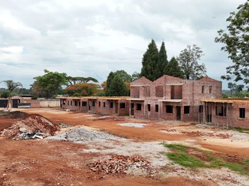 3 Bedroom Flat & Apartment