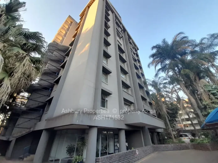 #Rich Pickings at "The Northfields Penthouses" (Sole Mandate)