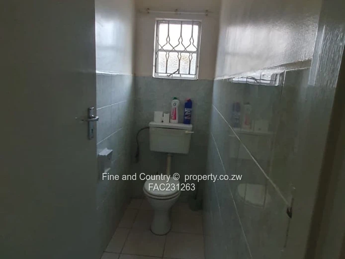 Semi-Detached Lovely House For Sale In Old Luveve