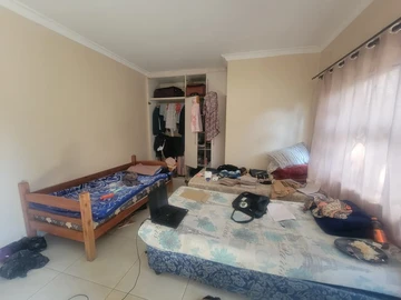 8 Bedroom House