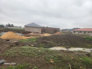 Stands & Residential Land