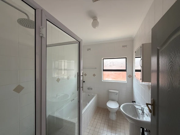 3 Unit Townhouse Complex