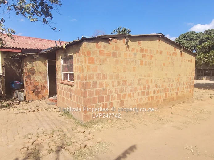 Glen View 1 Core house  (Sole Mandate)