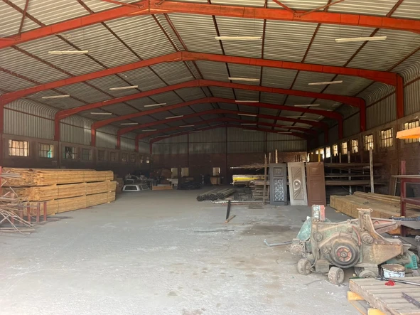 Warehouse & Factory