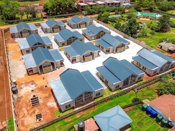 2 Bedroom Flat & Apartment