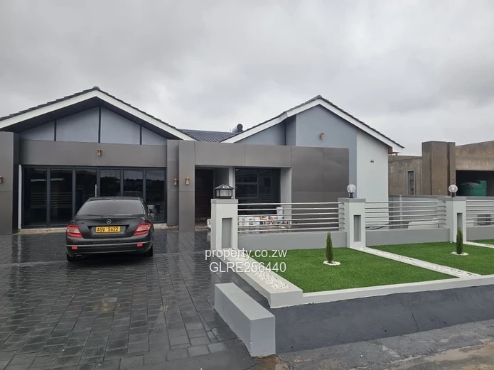 Modern 4-Bed Home with Borehole in Arlington, Harare South