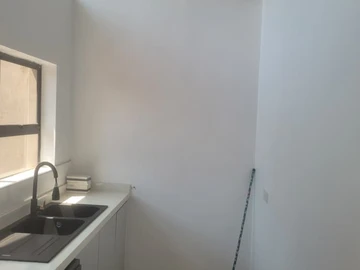 3 Bedroom Flat & Apartment