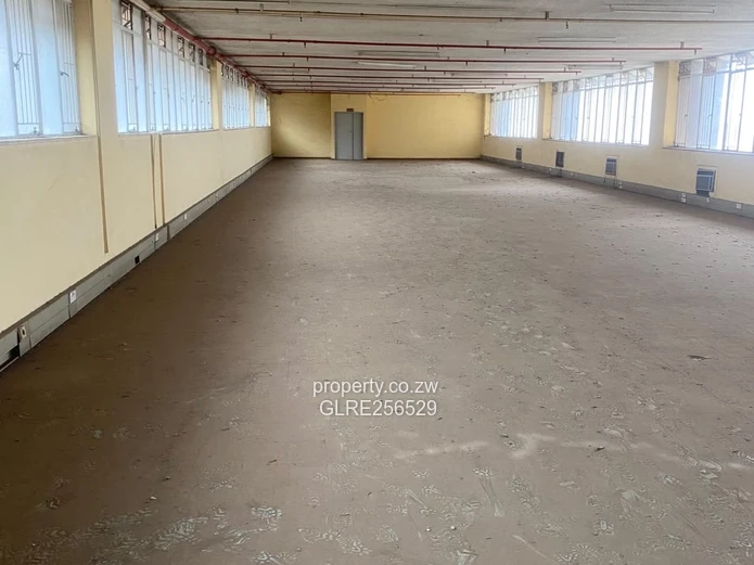 Seke Warehouse 2,770 m² — Furnished Office & Solar Backup