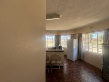 Farm & Agricultural Land