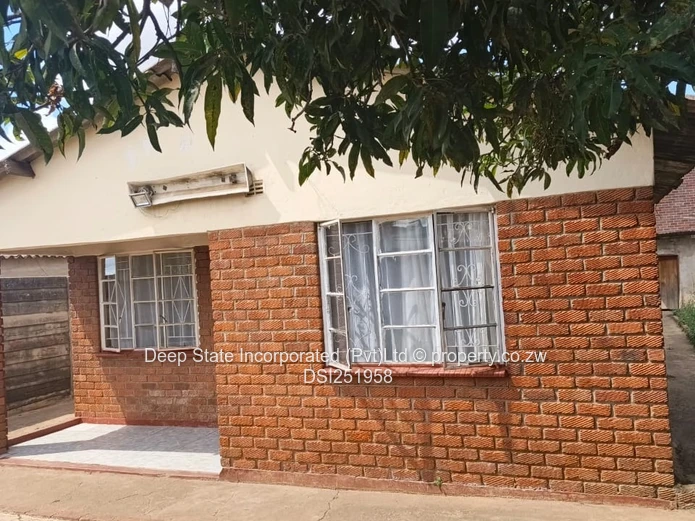 Kambuzuma 6 house for sale 