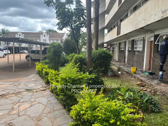 2 Bed apartment for rent 