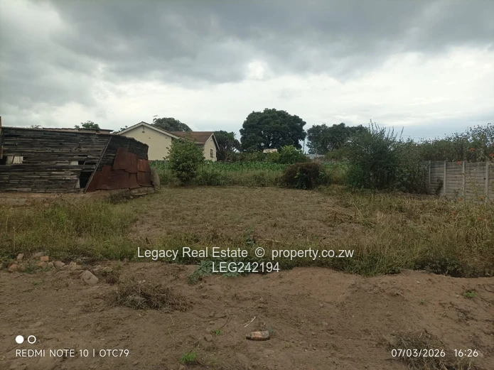 Commercial Zone Property: 3-Bed House Plus Quarters in Ardbenie