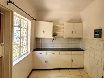 2 Bedroom Garden Flat