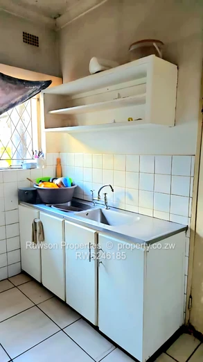 Marondera Cbd Garden Flat For Sale