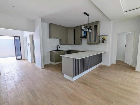 2 Unit Townhouse Complex