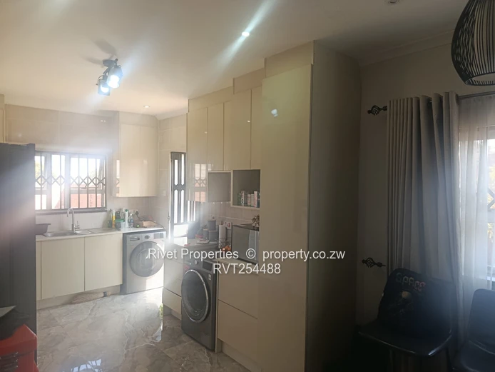 Pomona House For Sale 