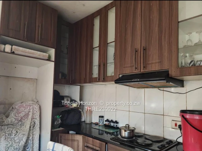 4-Bed Waterfalls Home on 3200m² with Driveway & Borehole