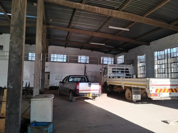 Warehouse & Factory