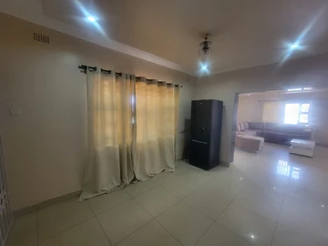 8 Bedroom House