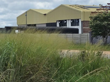 Commercial & Industrial Land