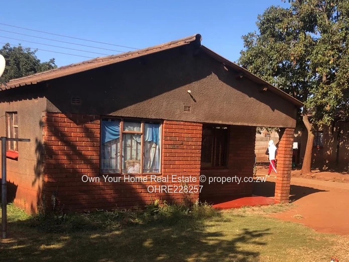 Kuwadzana house for sale 