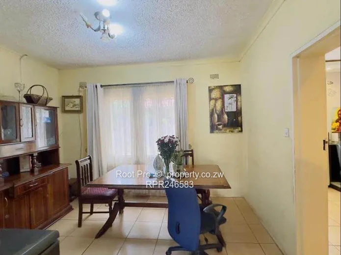 MARLBOROUGH 4Bed House For Sale