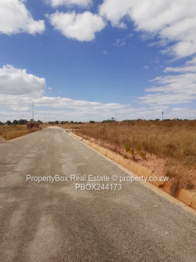 Taona Park, Ruwa stand for sale! 