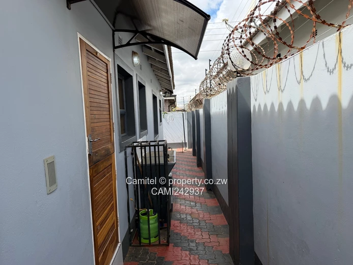 Aspindale Park 4-Bed Home — CCTV, AC & Modern Kitchen (Sole Mandate)