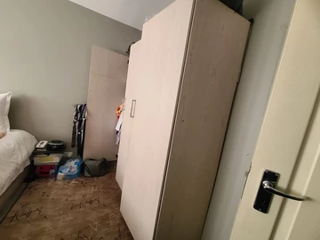 2 Bedroom Flat & Apartment