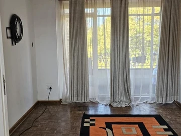 Flat & Apartment