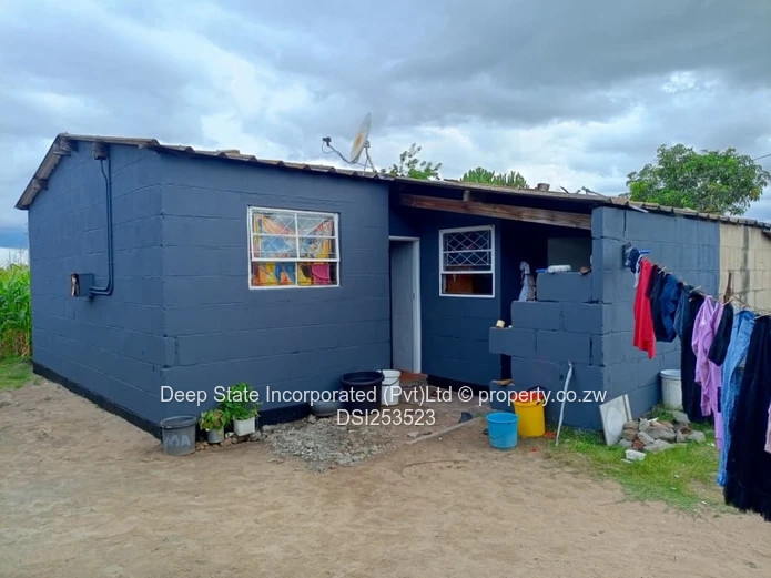 Chitungwiza (Zengeza)core house for sale 