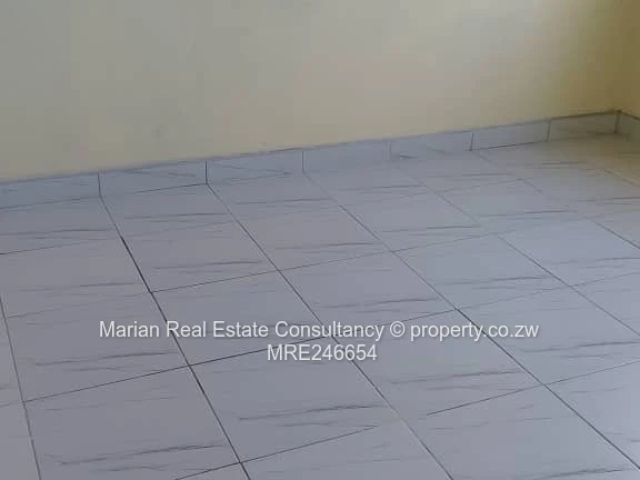 3 Bedroom Home, Nkulumane 4 FOR SALE