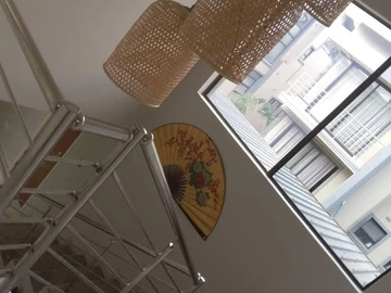 4 Bedroom Flat & Apartment