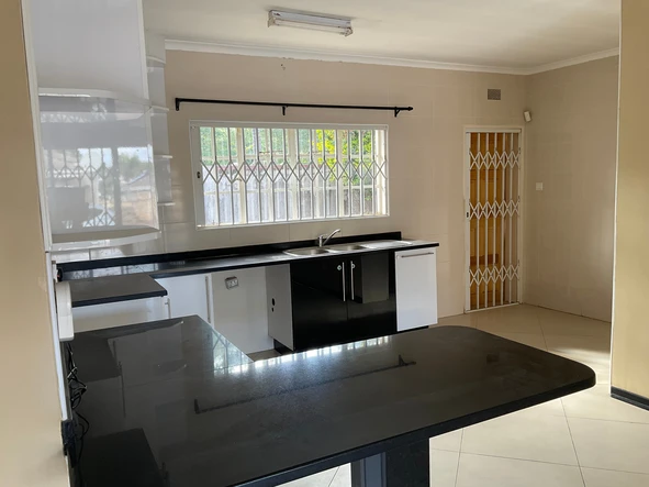 3 Bedroom Garden Flat