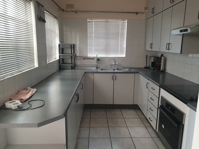 Helensvale furnished townhouse to rent 