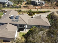 6 Bedroom House