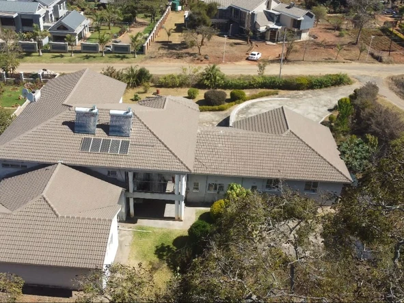 6 Bedroom House