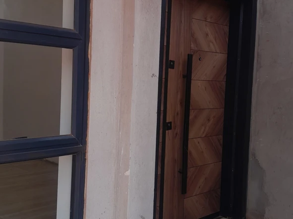 3 Bedroom Garden Flat